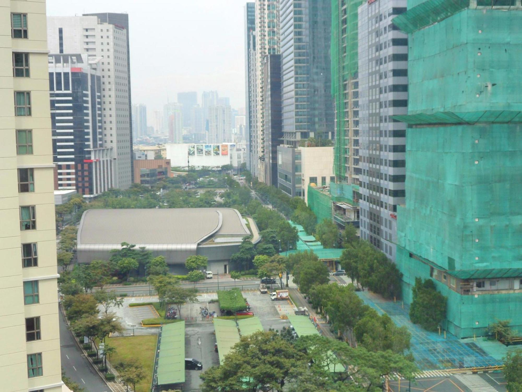 Avant Apartments At The Fort Taguig Eksteriør billede